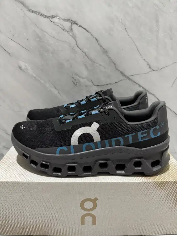 On Cloud Monster Black Niagara Us 11 // Eur 45 Bnib *Tried on