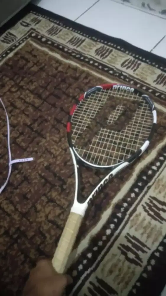 Raket tenis murah