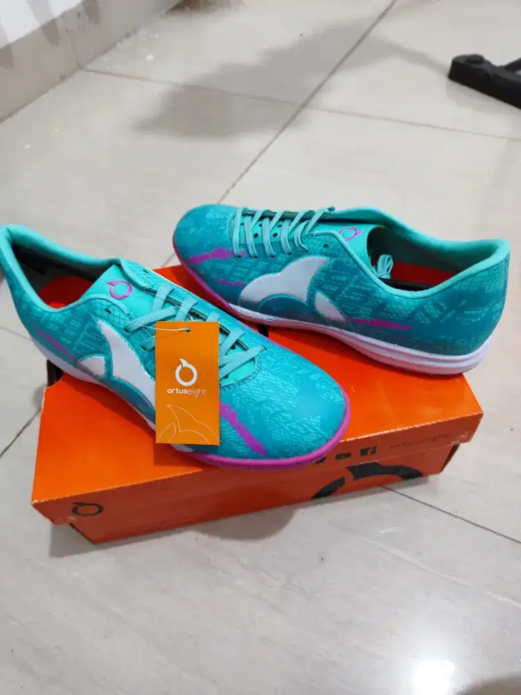 Sepatu futsal Ortuseight Catalyst Imperium In size 40