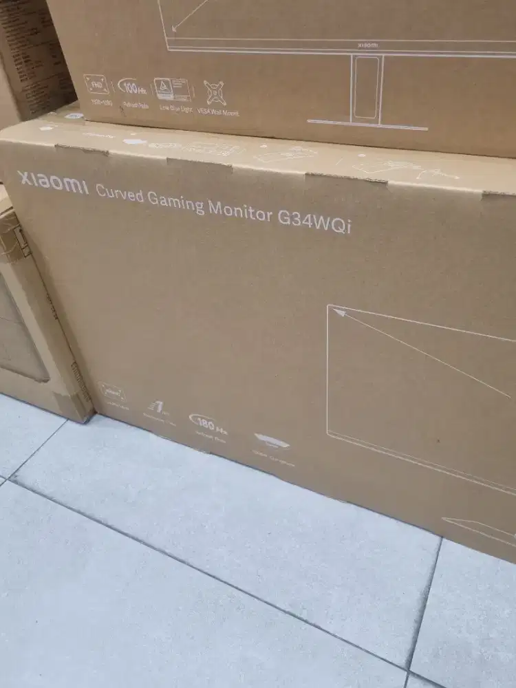 Xioami monitor gaming G34WQI