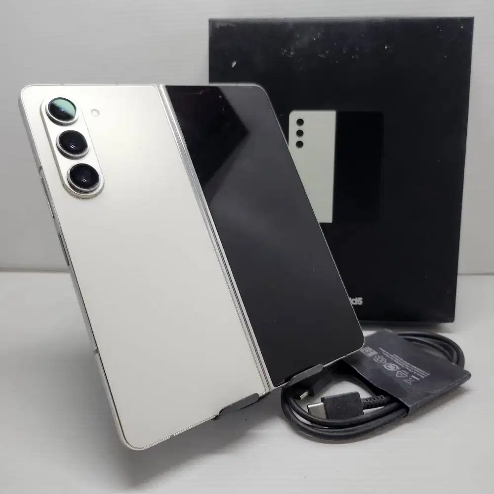MULUS NO MINUS SAMSUNG GALAXY Z FOLD 5 5G CREAM 12/2565 FULLSET