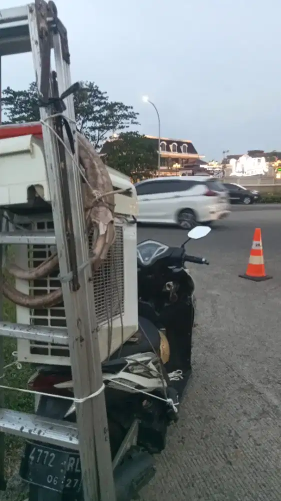 Jual kesini aja kak ac bekas/rusaknya