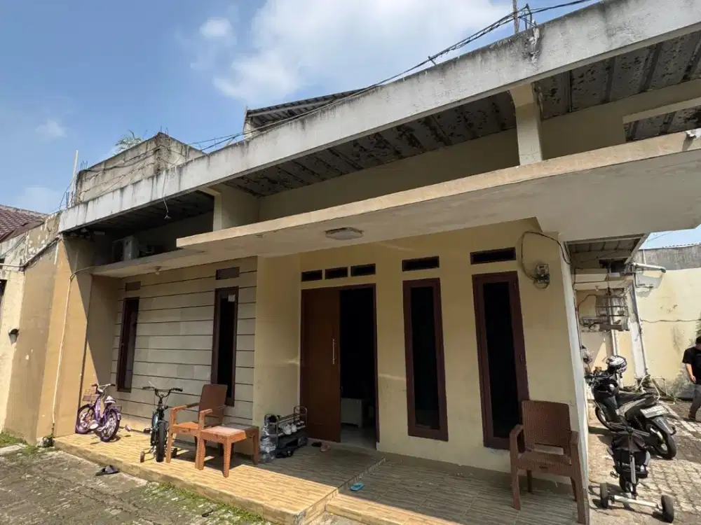 Dijual Rumah dengan Toko dan 8 Pintu Kontrakan Sudah SHM Lokasi Strategis di Bintaro