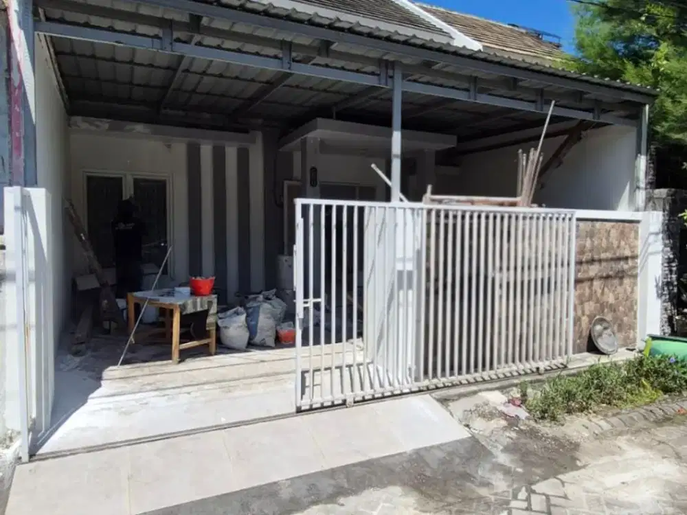 Grand semanggi residence Minimalis modern, siap huni, bebas banjir, row 2.5mobil.