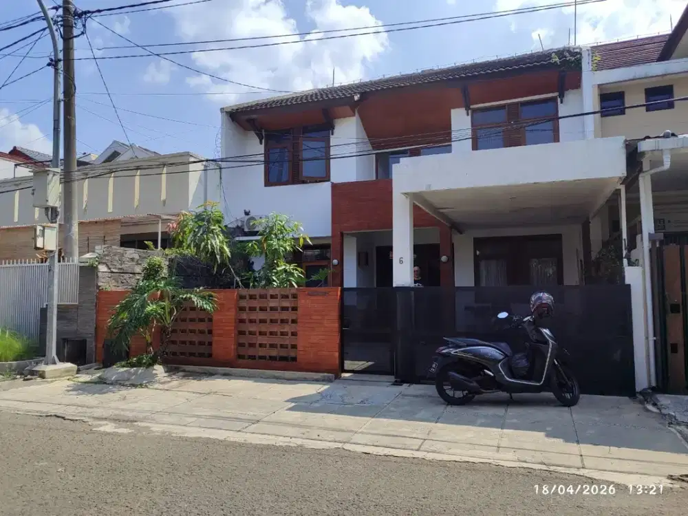 DIJUAL MURAH RUMAH BAGUS Bangunan Terawat Siap Huni di Komplek ANTAPANI Sayap Jl. Purwakarta dkt Ke Griya Bandung