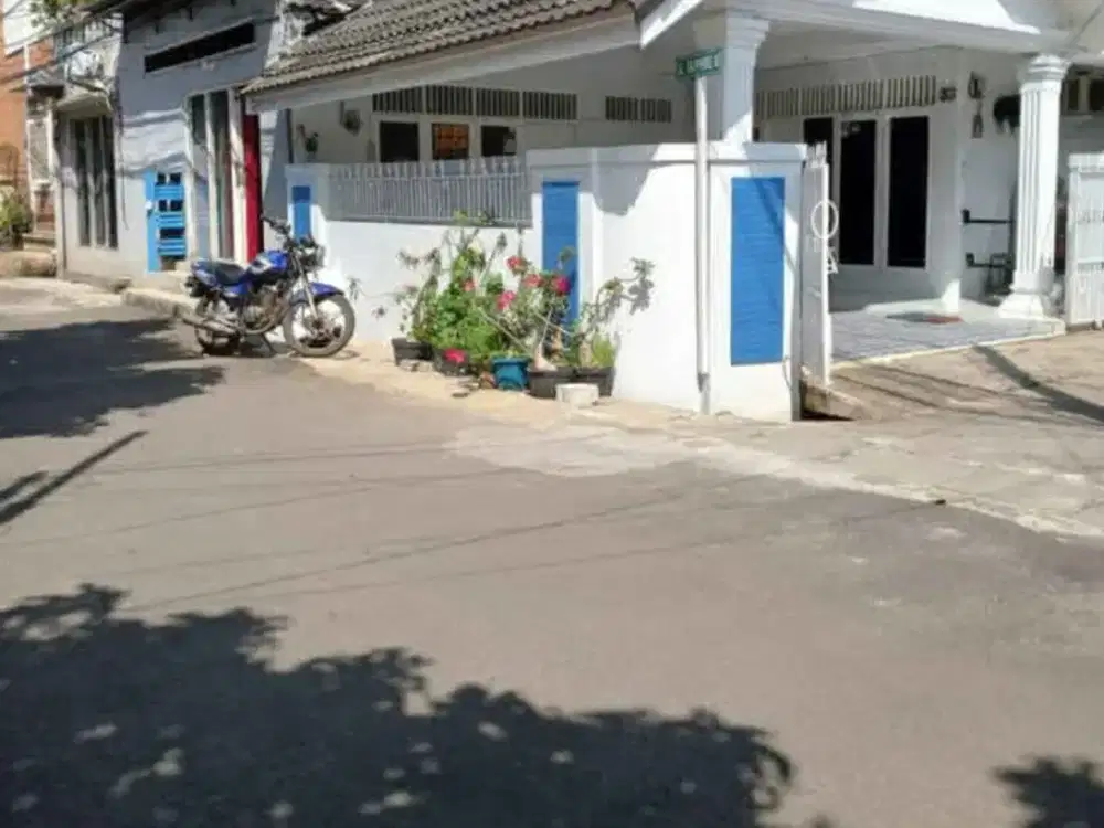 Rumah Rapi Di Perumahan Bintara Bekasi Lokasi Strategis