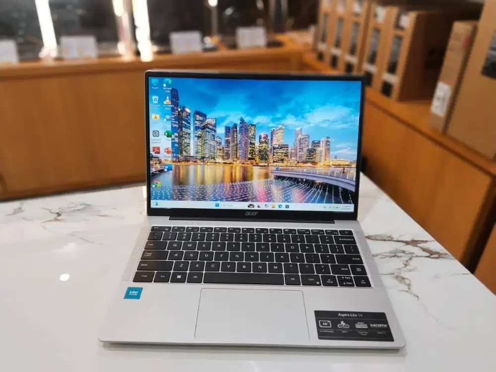 ACER ASPIRE LITE 14 AL14-31P CELERON N100/RAM 8GB/SSD 256GB/14/MULUS