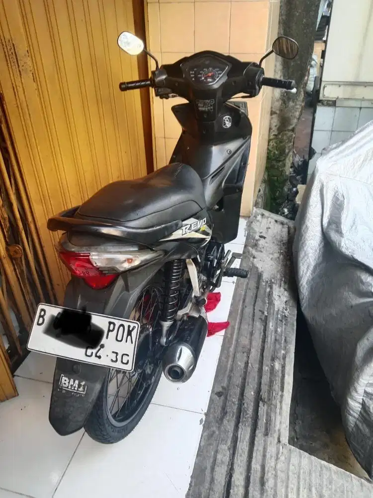 Revo absolute 2010 mulus