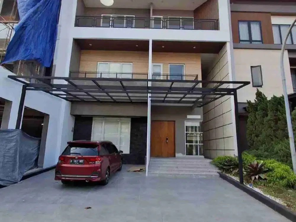 Rumah Baru Mewah 3 Lantai di Alam Sutera