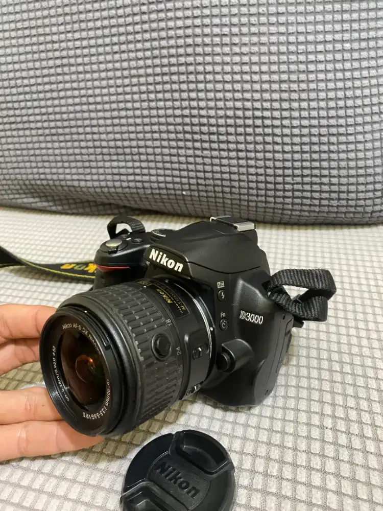 DSLR Nikon D3000, nikon d3000, kamera nikon d3000