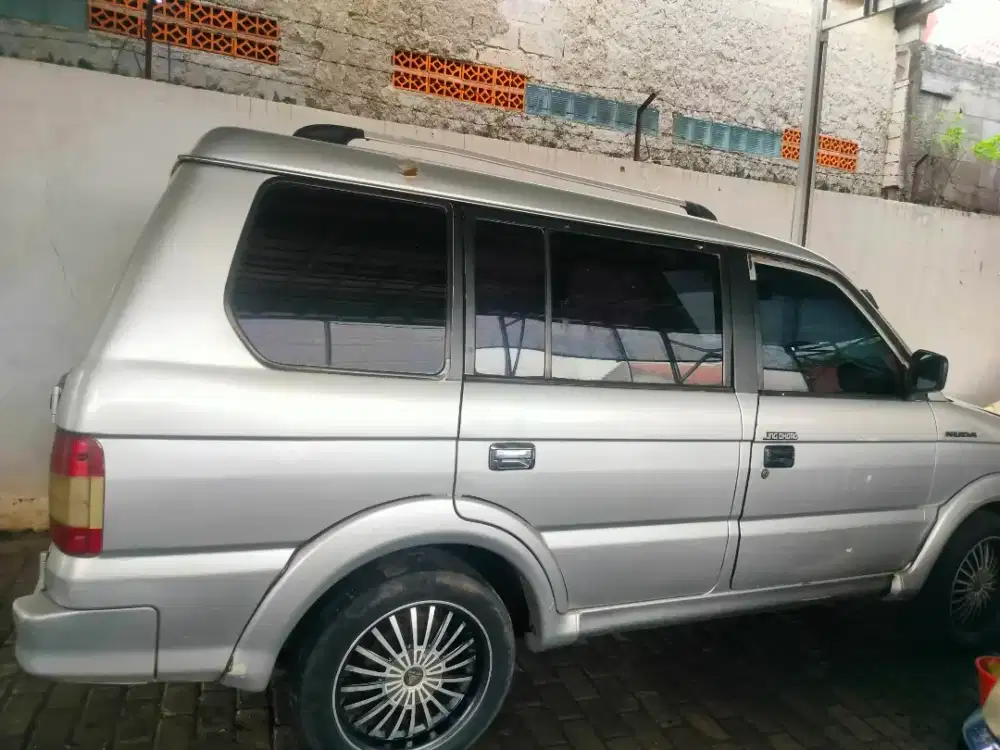 Mitsubishi kuda solar th99