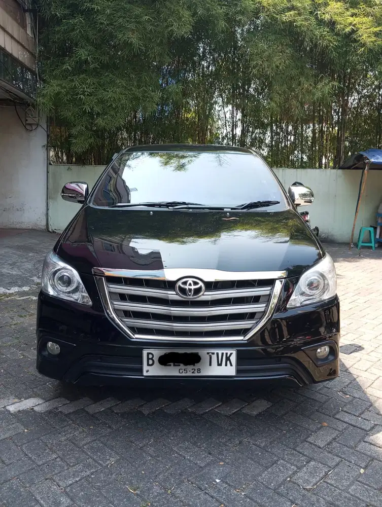 Toyota Kijang Innova 2014 Bensin