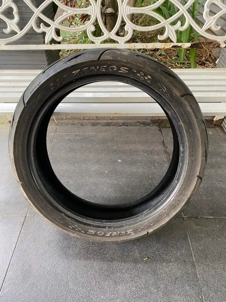 Ban Zeneos ZN 62 RS 160/60 R17
