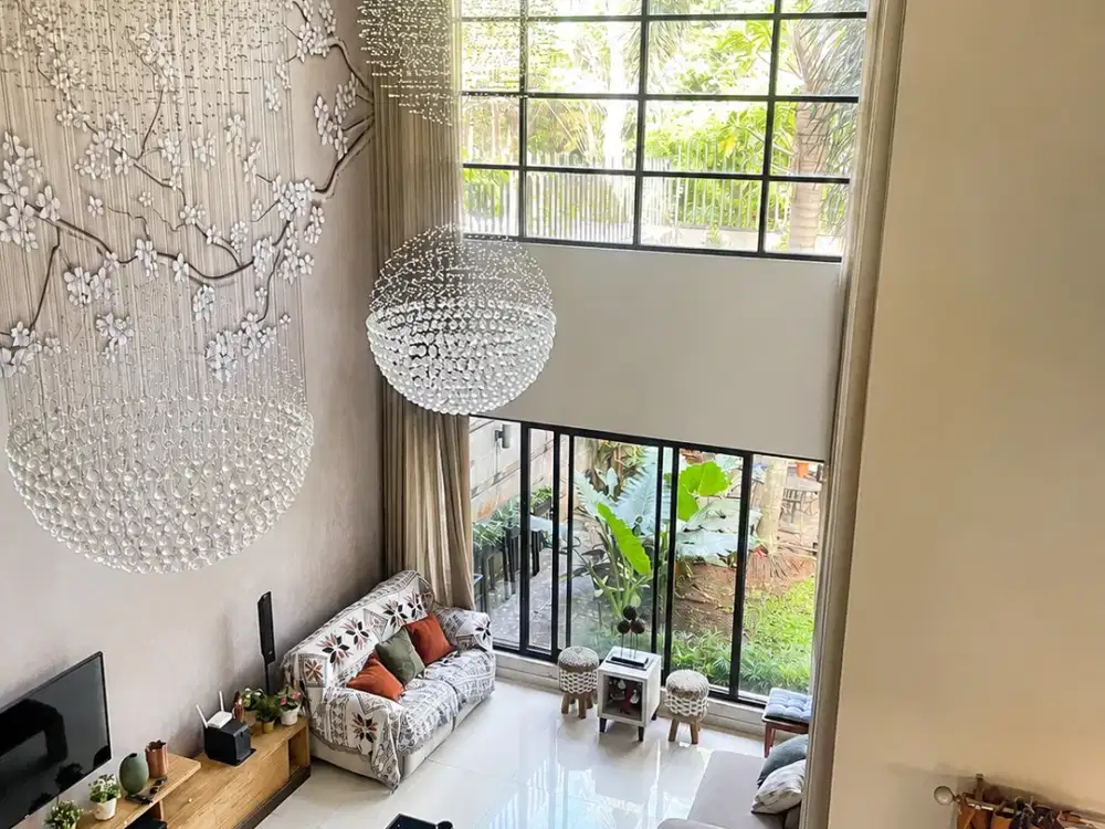 Rumah Vermont BSD 456M² 5+1Kt Full Furnish High Ceiling Siap Huni