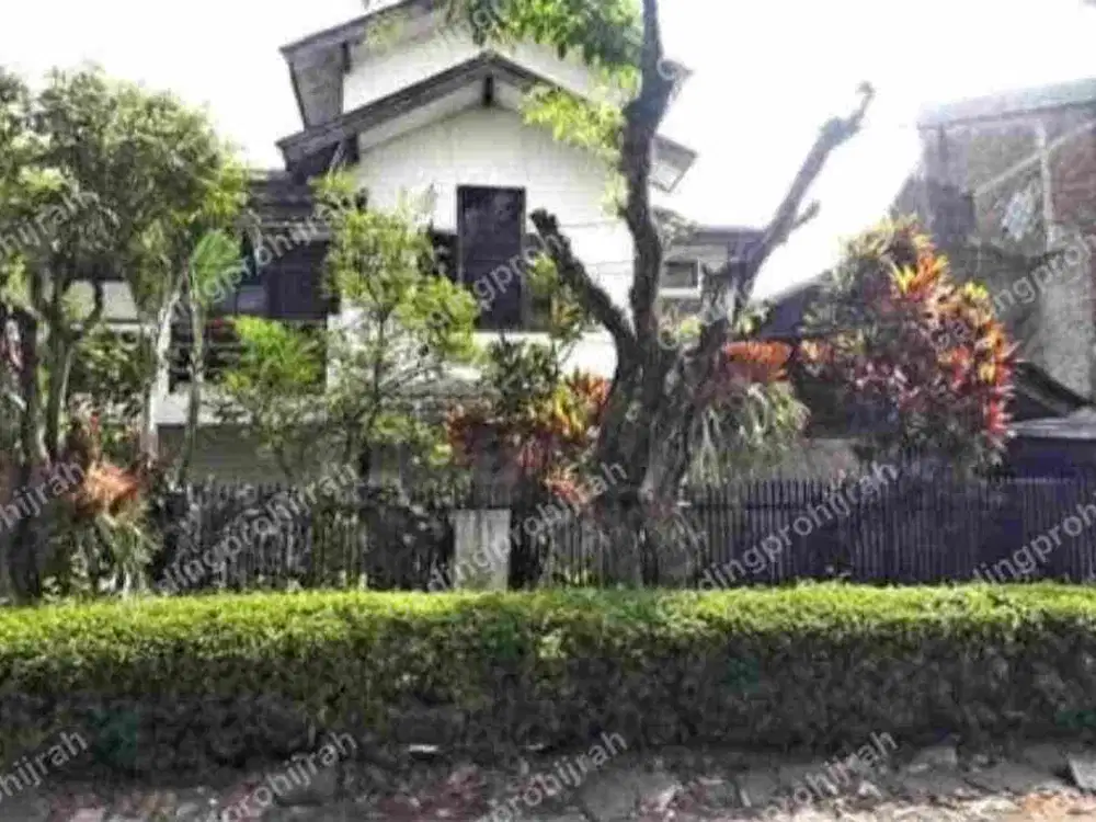 Jual rumah siap huni bisa untuk usaha dan tempat tinggal di riung tineung cisaranten kidul  gede bage