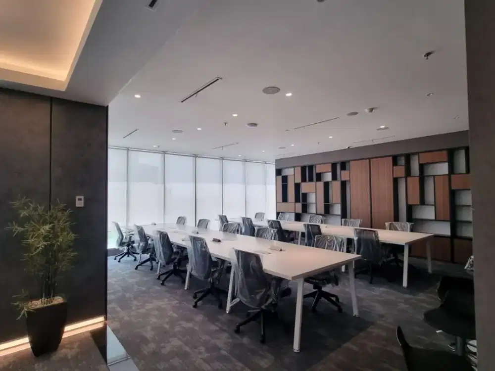 Office Semi Furnished Gold Coast PIK, Siap Pakai Untuk Perusahaan