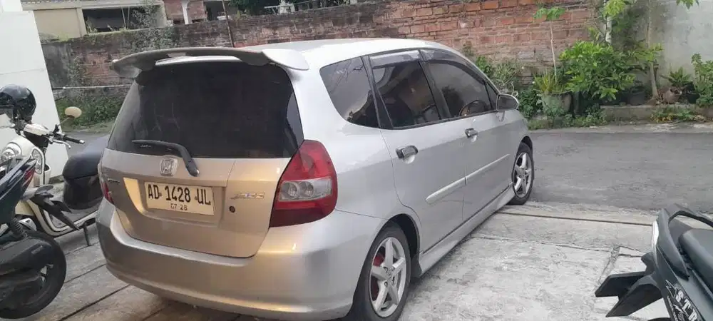 Honda Jazz Manual 2005