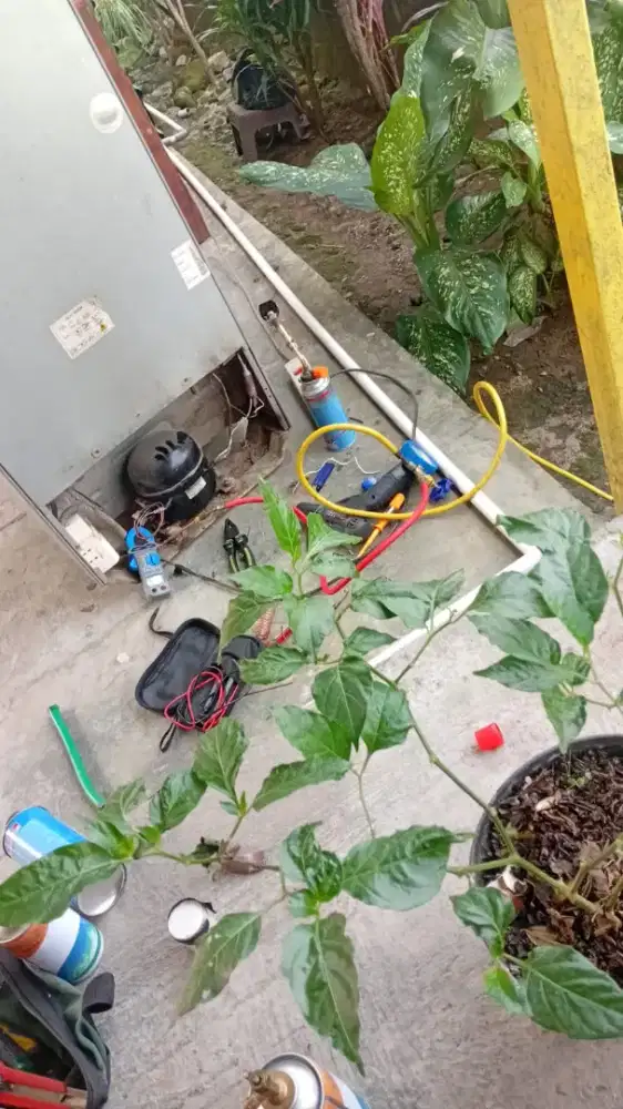Service pendingin Terdekat