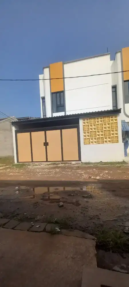 Di jual rumah kontenporer 2 lantai paling murah shm