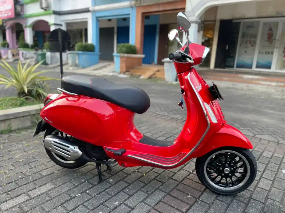 Vespa Sprint ABS 2022 Pajak Hidup
