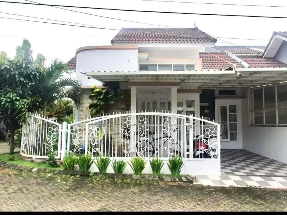 Rumah Pojok Lokasi Bagus Pandanwangi Sulfat Dekat Raya Blimbing