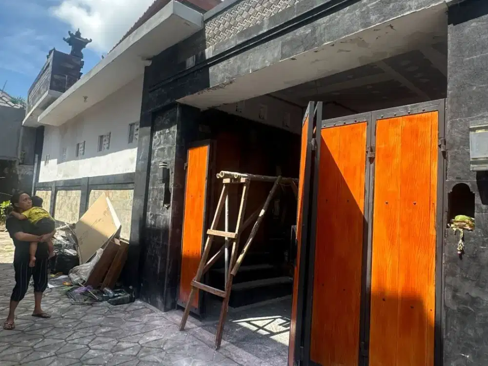 Dijual Rumah Siap Huni Lokasi Jalan Suradipa, Peguyangan Kaja, Denpasar Utara ,Bali. Dekat Ke Jalan Ahmad Yani Utara, Wr Mina