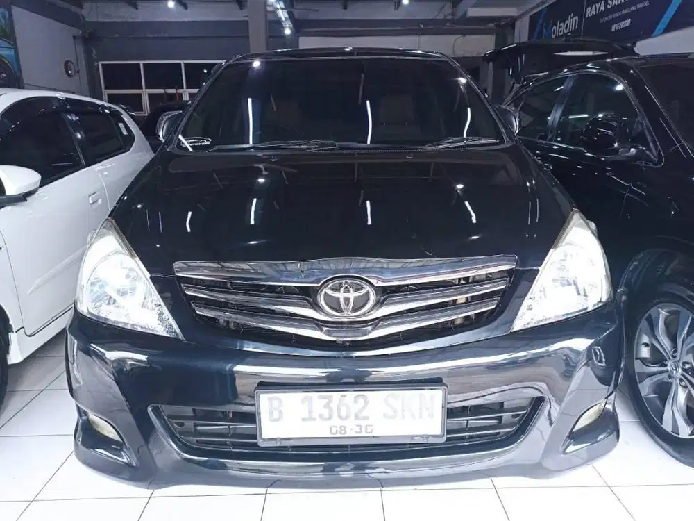 innova 2.0 G 2010 matic