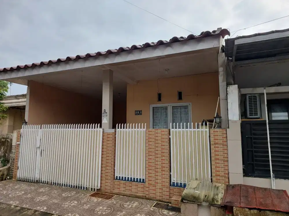 Rumah Hadap Selatan 10 menit ke Stasiun Bojong Gede Siap KPR J-49602