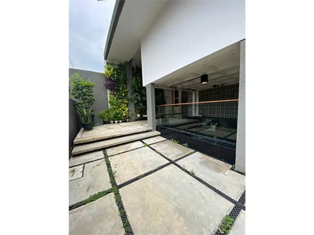 Rumah Cantik, Pulomas, Jakarta Timur