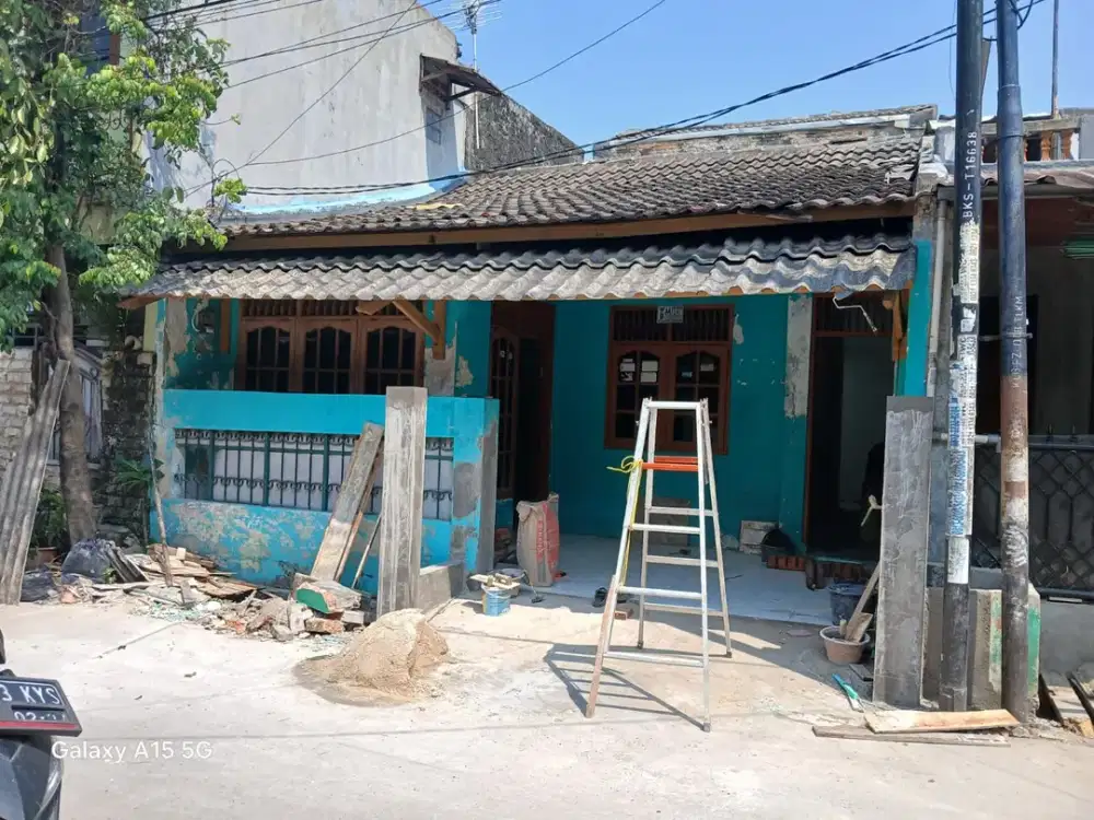 Rumah 15 Mnt ke Summarecon Mall Bekasi SHM Hadap Selatan J-48325