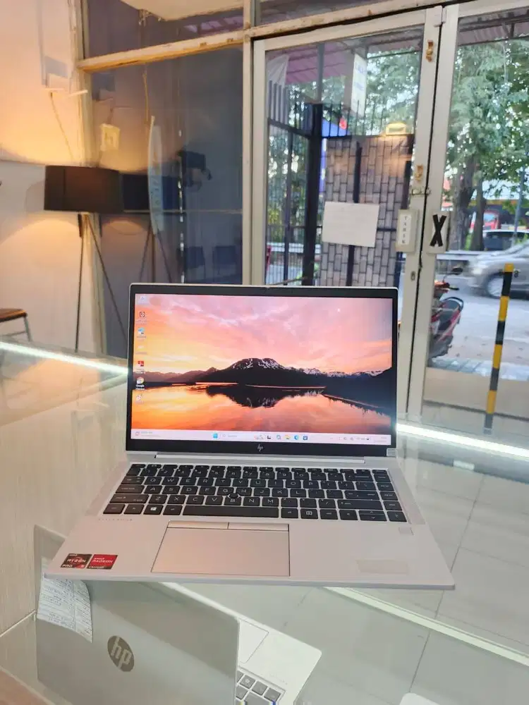 Laptop Ryzen 5 New ex Display Seri Tinggi