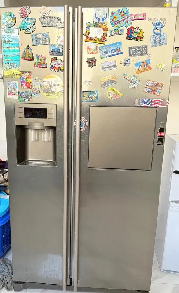 Dijual kulkas samsung 2 pintu