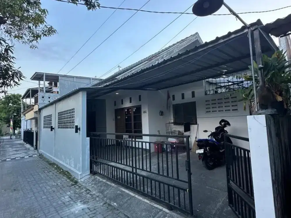 Dijual Tanah Bonus Rumah di Nandan Jl Ringroad Utara 5 Menit Kampus UGM