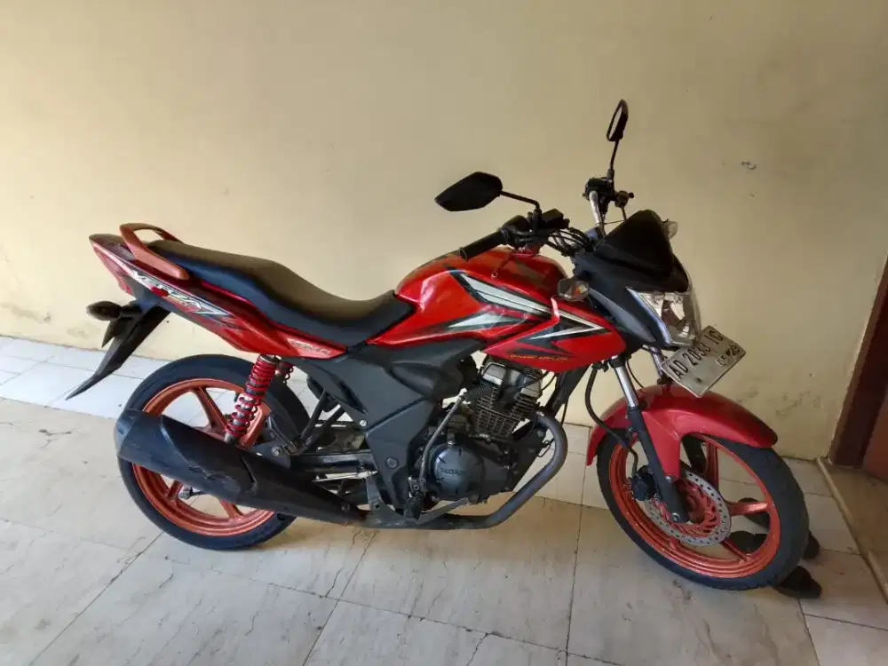 Verza 2014 merah