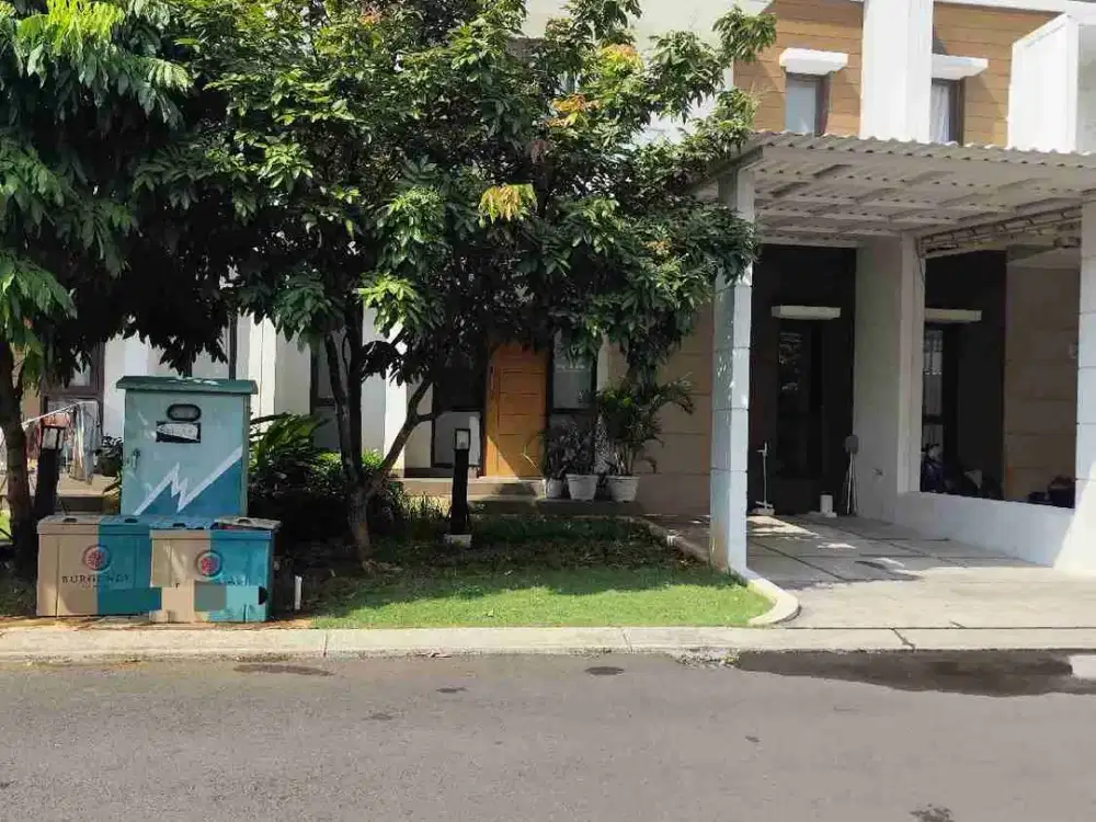 Disewa Rumah Cluster Burgundy Summarecon Bekasi – SHM, Ada Club House