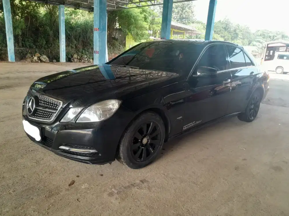 Dijual cepat Mersedes bens