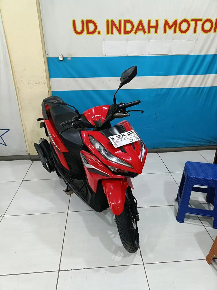 Cc125 HONDA VARIO ESP CBS SPORTY FI ECO 125 2023 BISA KREDIT