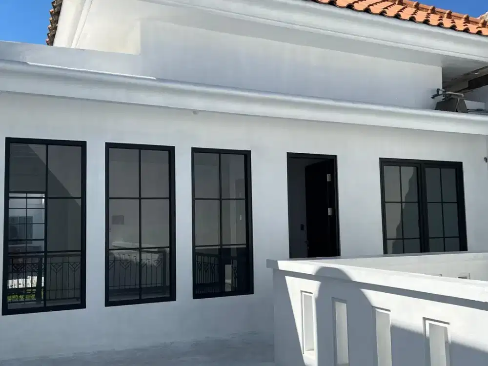 Jemursari regency 2lt one gate sistem lebar8