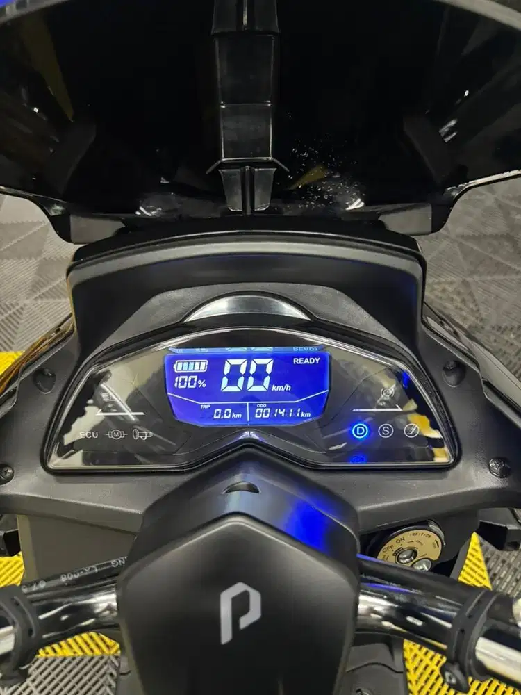 JUAL CEPAT FOX R 2024