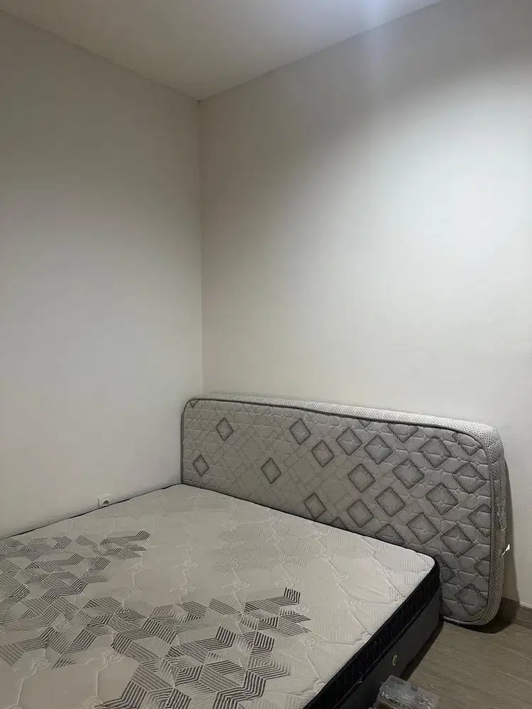Kasur king size dan single bed