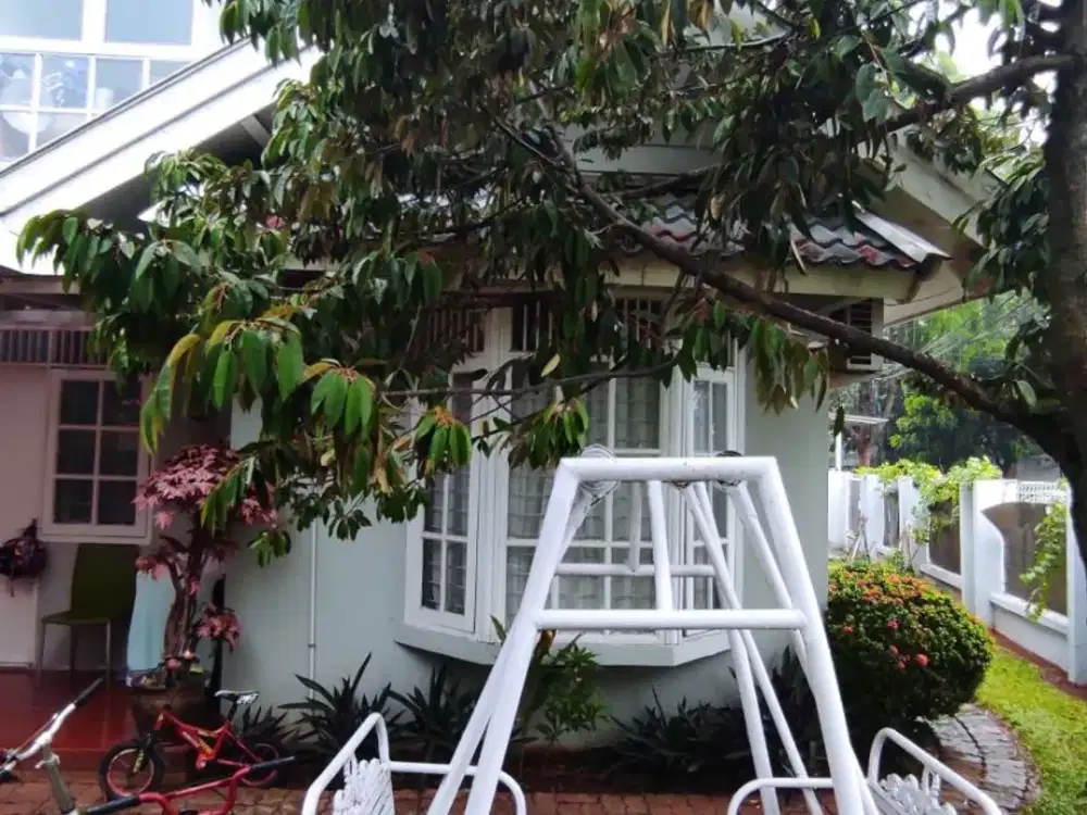 DIJUAL CEPAT MURAH! Rumah Cantik Hook di Pondok Ranji, Strategis! Hanya 5 Menit ke Stasiun Pondok Ranji & Bintaro Plaza (im)
