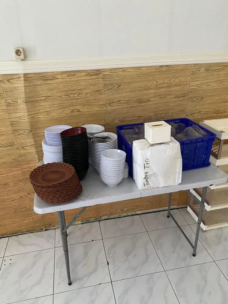 ALAT MAKAN OBRAL