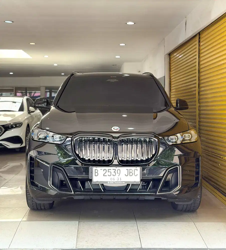 BMW X5 3.0 M Sport 2025 June Automatic Hitam Metalik Vieta Motor Termu