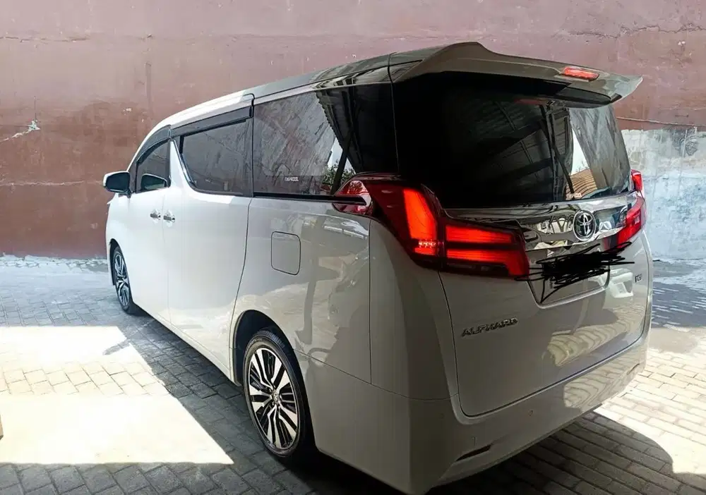 Toyota Alphard 2022 Bensin