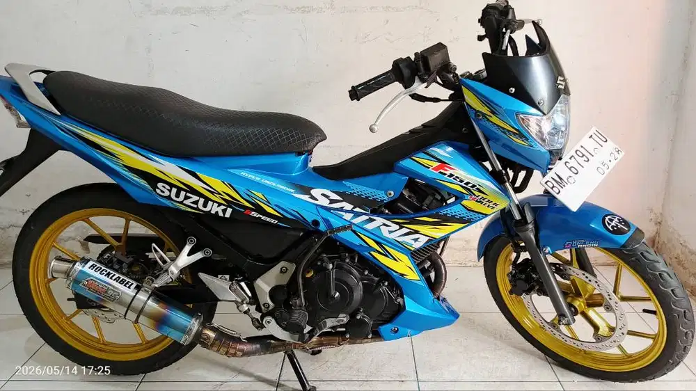Satria Fu 2015 biru