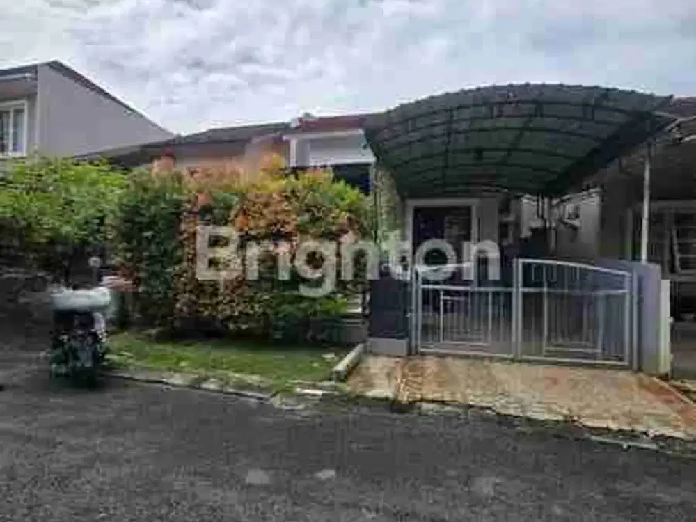 DIJUAL RUMAH SIAP HUNI FULLFURNIS LOKASI TENGAH KOTA DALAM PERUMAHAN PUPUK BALIKPAPAN BARU NYAMAN HARGA NEGO