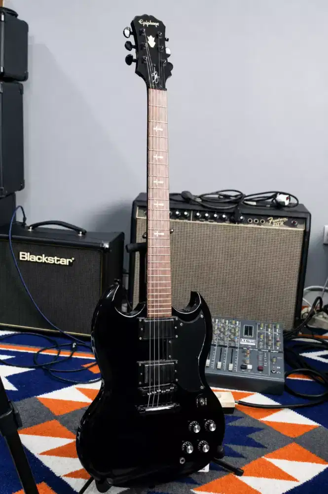 Epiphone Tony Iommi Signature G-400 SG Black