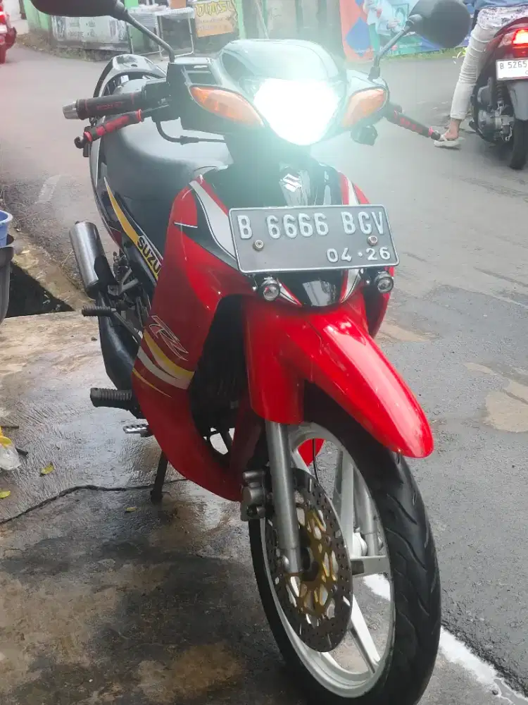 Satria hiu 2 tak