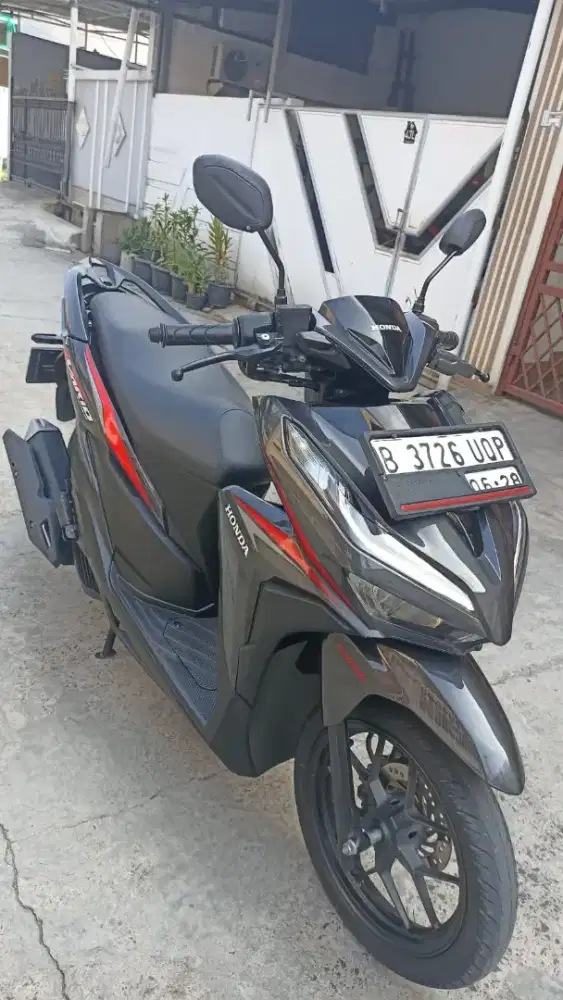 Honda vario 125 led tahun 2018 ( pajak baru 6-2027 )