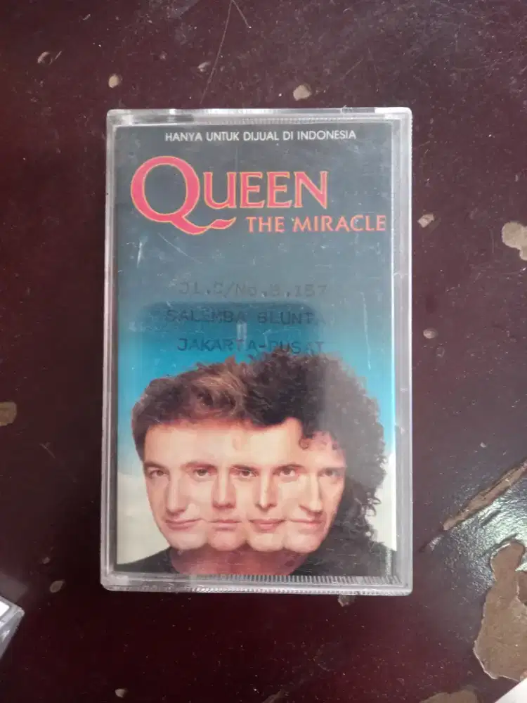 Cassette/kaset pita QUEEN album The Miracle tahun 1989